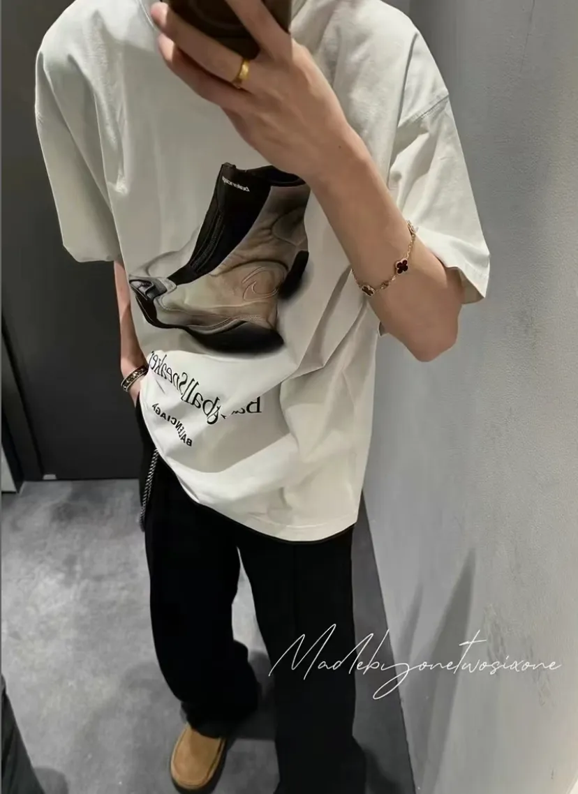 ✔︎